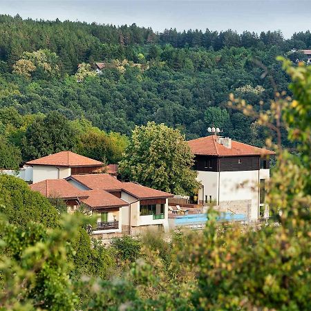 Hotel Villa Kaylaka Pleven Bagian luar foto