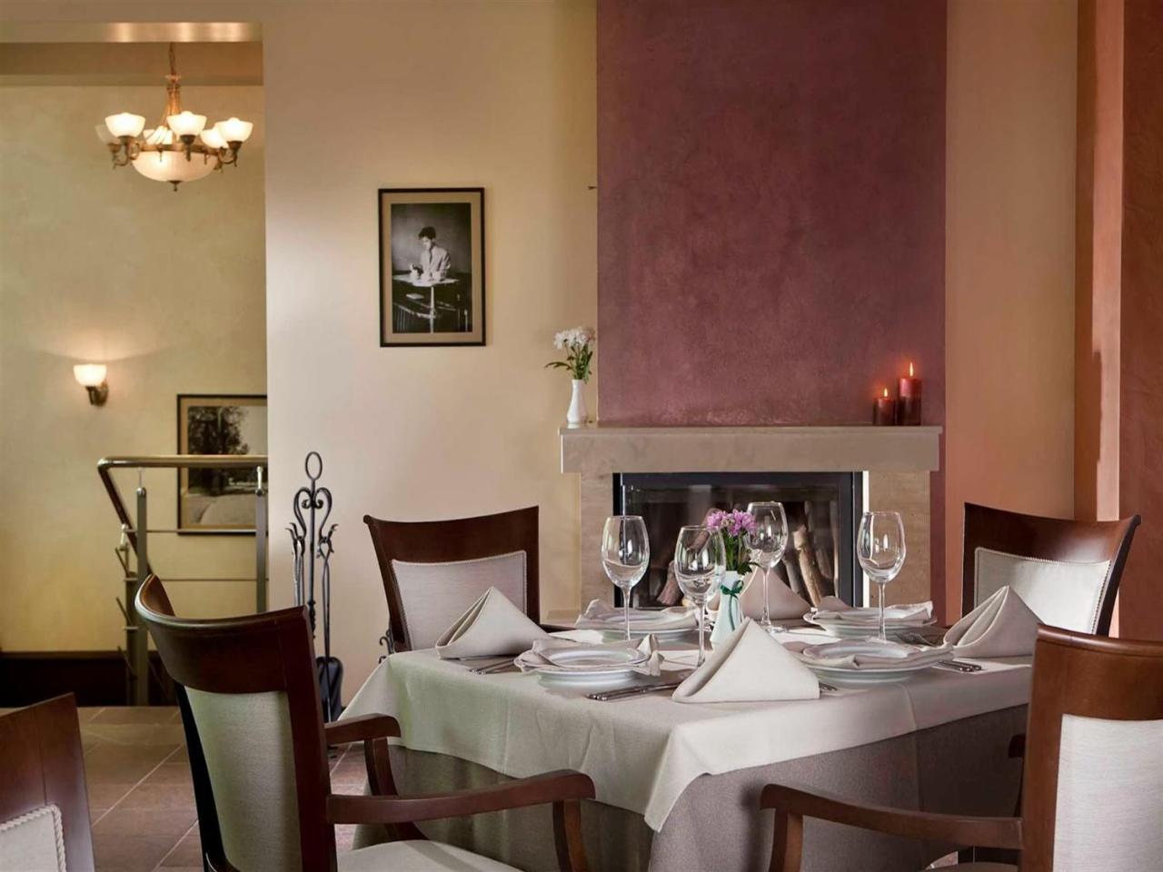 Hotel Villa Kaylaka Pleven Bagian luar foto